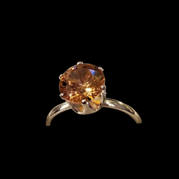 Jewelry - 1.2 Carat AAA zirconia topaz birthstone ring